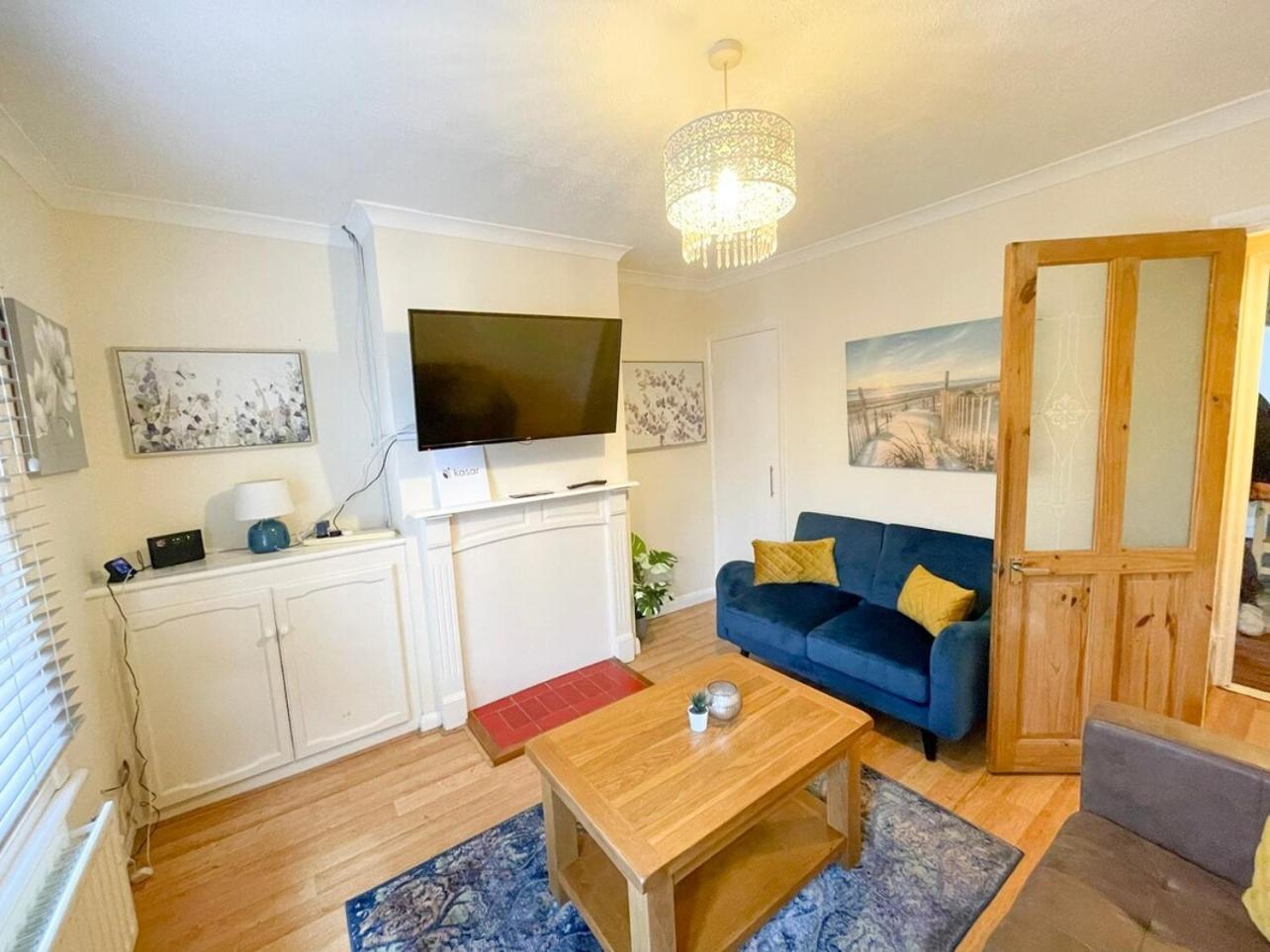 Terrace * Sittingbourne